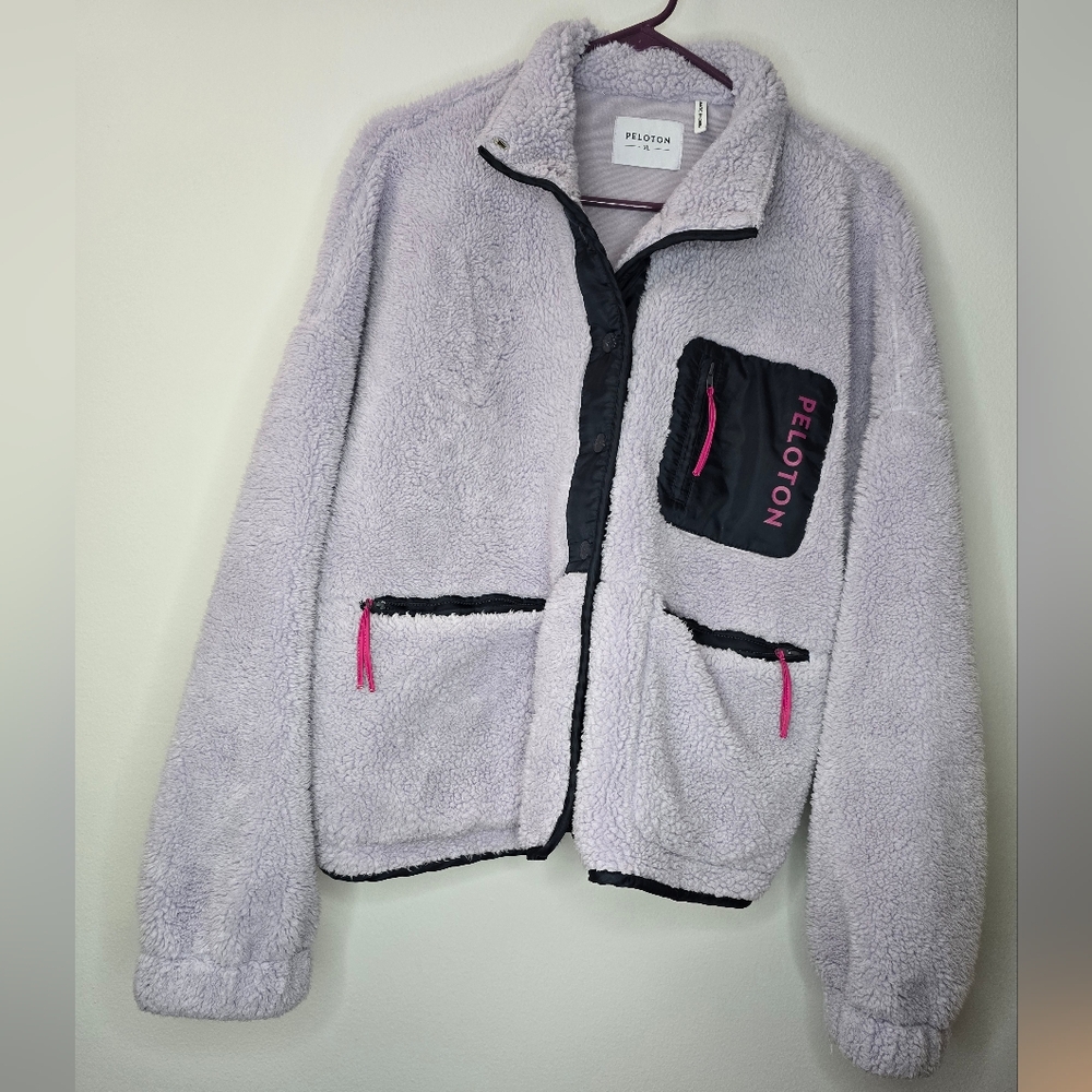 Peloton Caviar Warm Sherpa Jacket XL